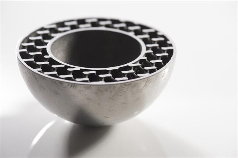 诺丁汉工程师借SLM 3D打印机制作轻量级3D打印汽车零件