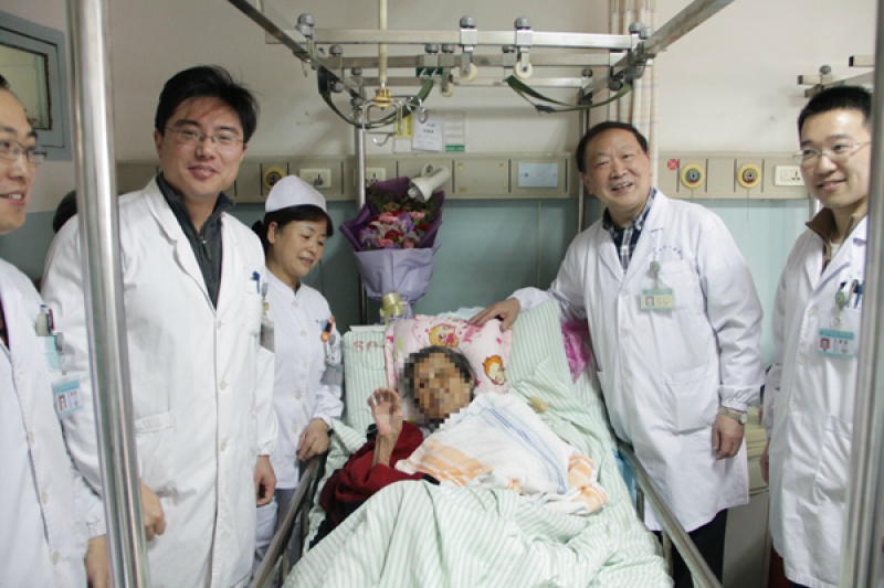 3D打印与医学的再一次结合，成功为102岁高龄老人注入“骨水泥”